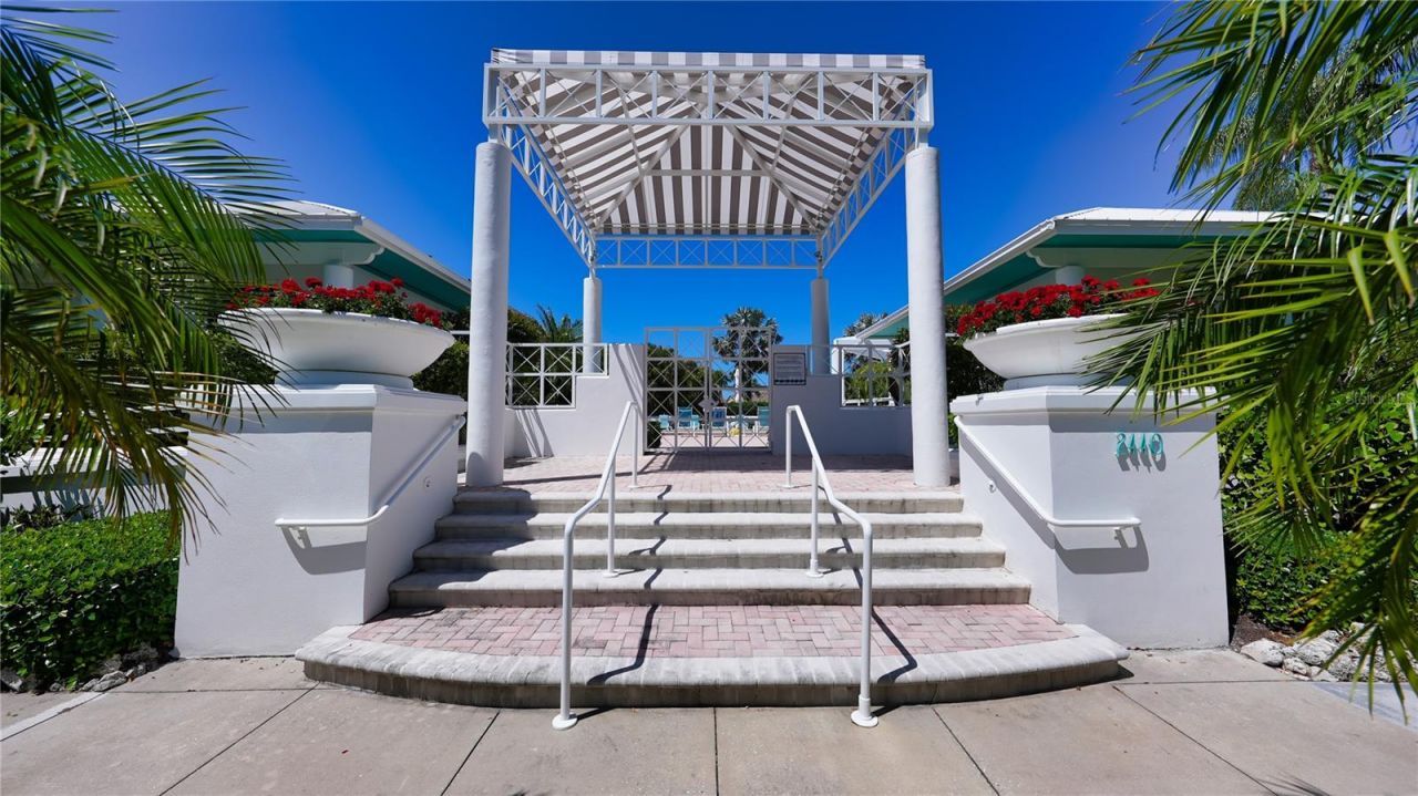 2410 Harbourside Drive, Unit 142, Longboat Key, FL 34228 Photo