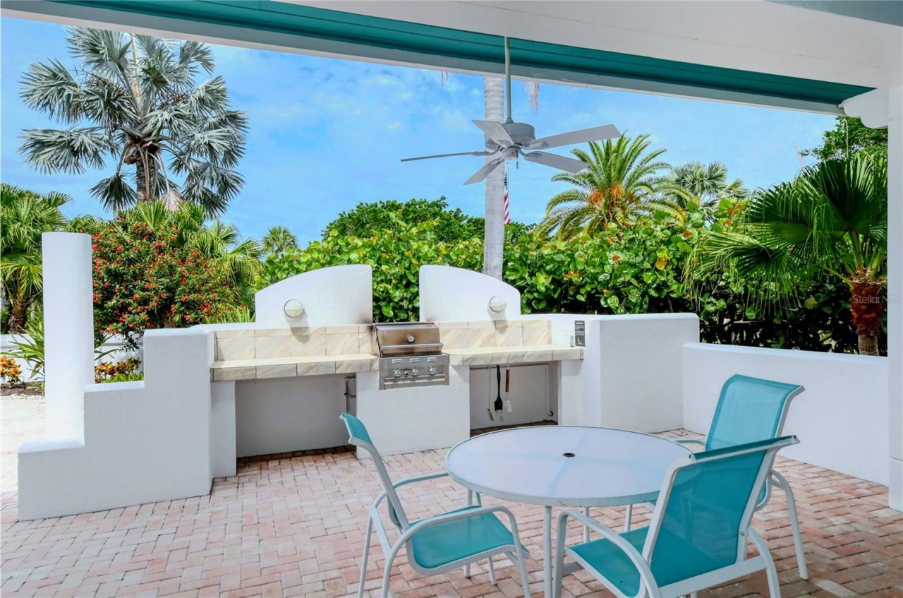 2410 Harbourside Drive, Unit 142, Longboat Key, FL 34228 Photo