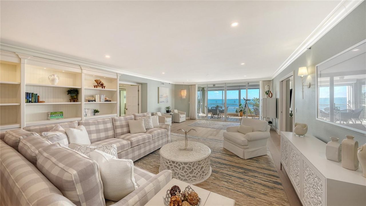 2410 Harbourside Drive, Unit 142, Longboat Key, FL 34228 Photo