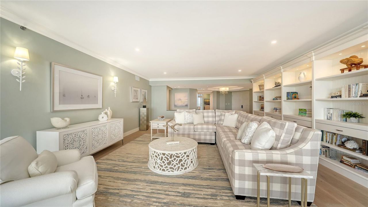 2410 Harbourside Drive, Unit 142, Longboat Key, FL 34228 Photo