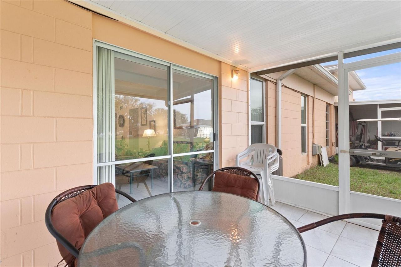 1823 Club Circle , Lakeshore, FL 33854 Photo