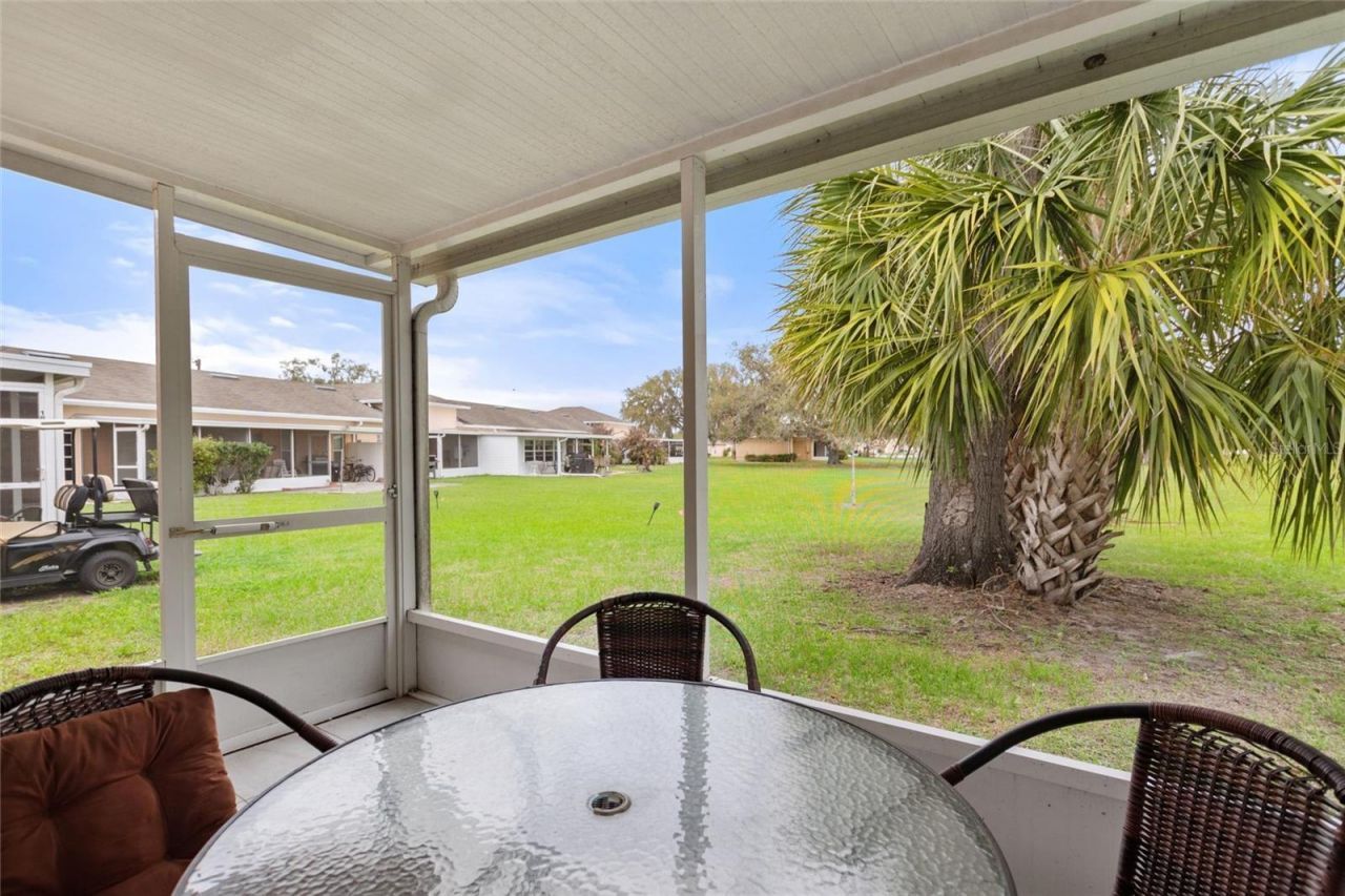 1823 Club Circle , Lakeshore, FL 33854 Photo