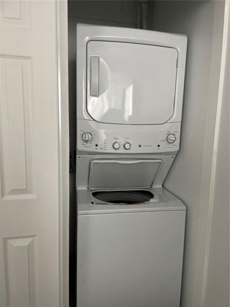 1823 Club Circle , Lakeshore, FL 33854 Photo