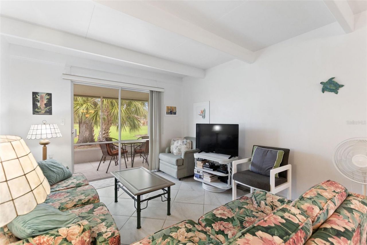 1823 Club Circle , Lakeshore, FL 33854 Photo