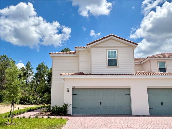 559 BAY LEAF DRIVE , POINCIANA, FL 34759