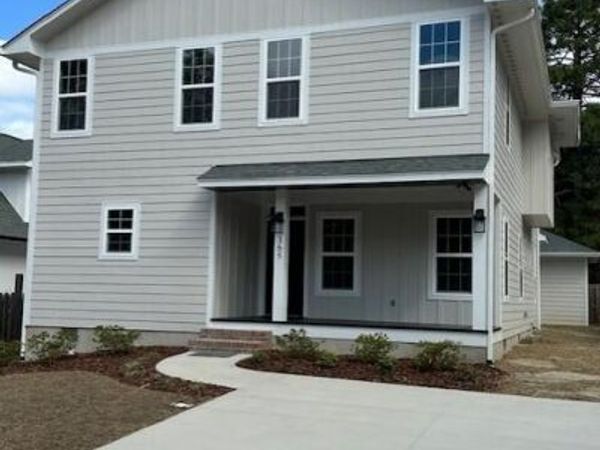 365 W New Jersey Avenue, Southern Pines, NC 28387