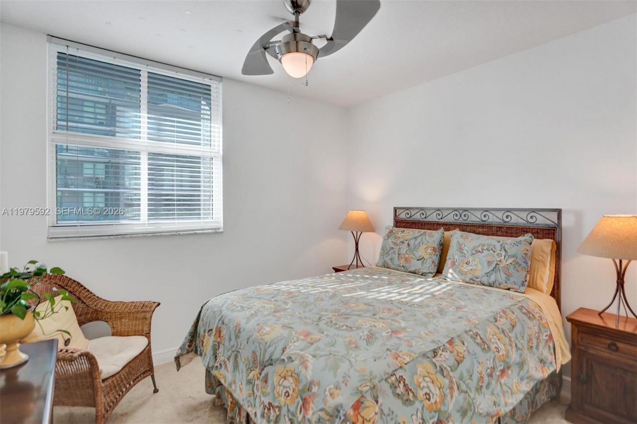 1250 S Miami Ave, Unit 2702, Miami, FL 33130 Photo