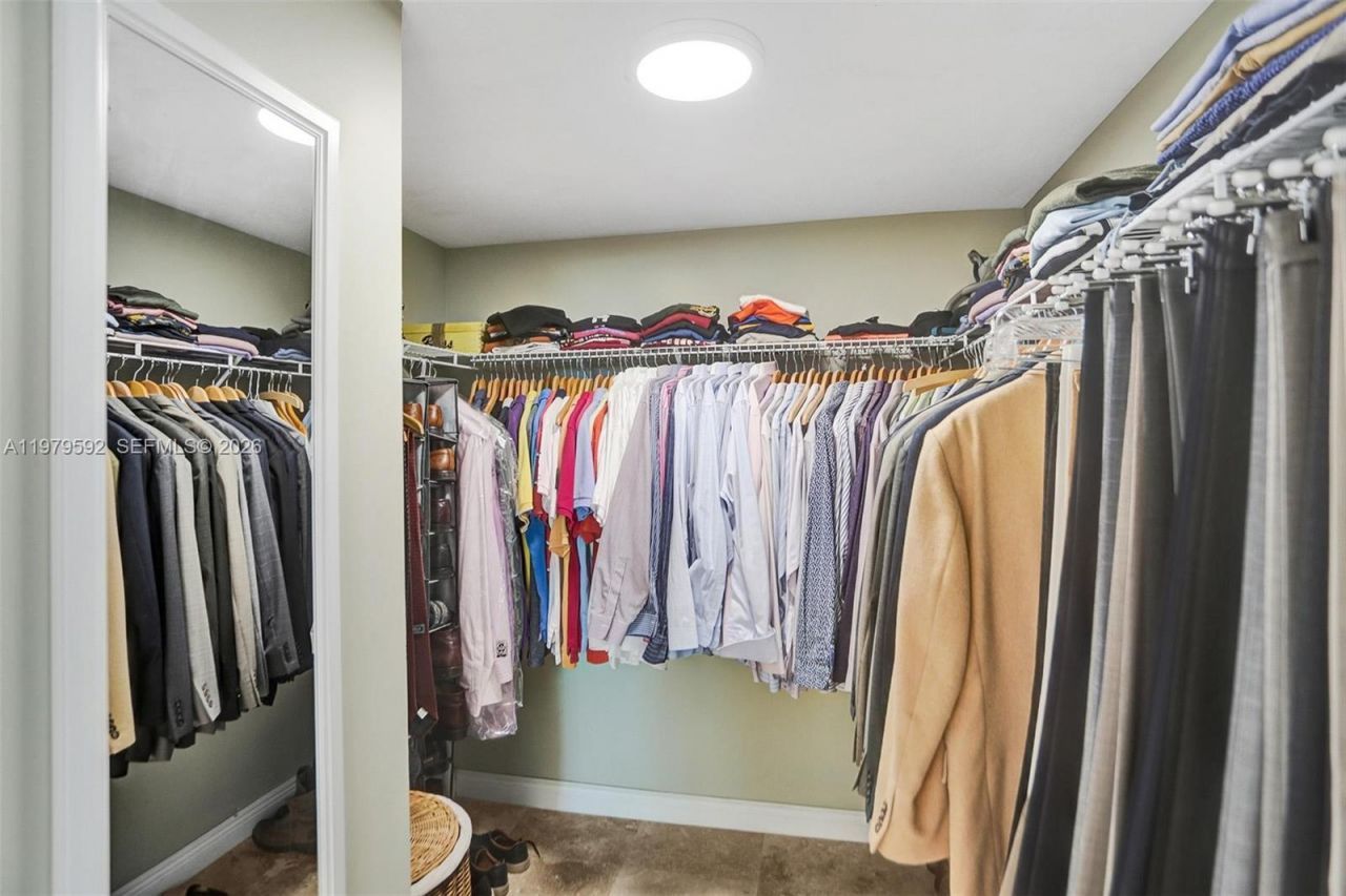 1250 S Miami Ave, Unit 2702, Miami, FL 33130 Photo