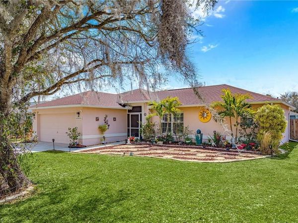 15552 Horseshoe LN, FORT MYERS, FL 33905