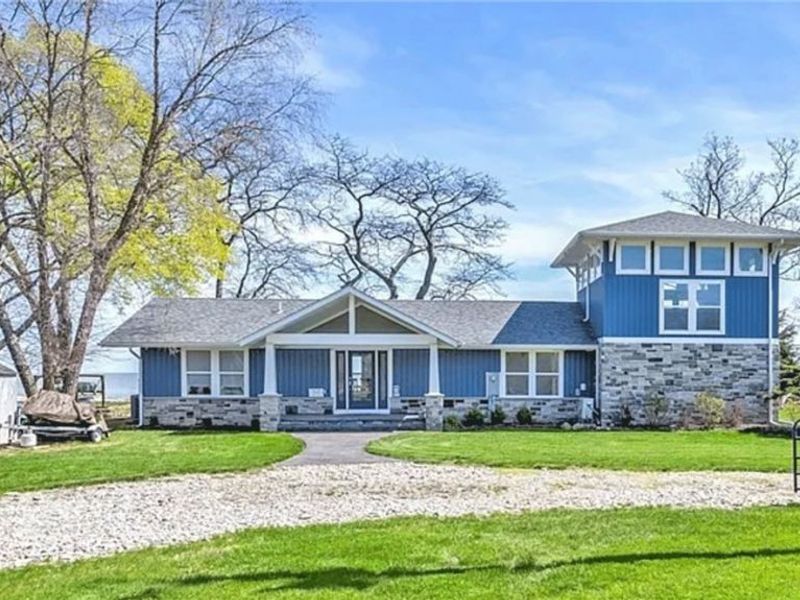 104 E Point Drive, Kelleys Island, OH 43438 Photo 1