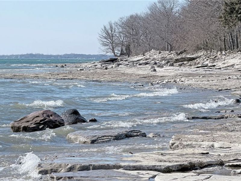 104 E Point Drive, Kelleys Island, OH 43438 Photo 10