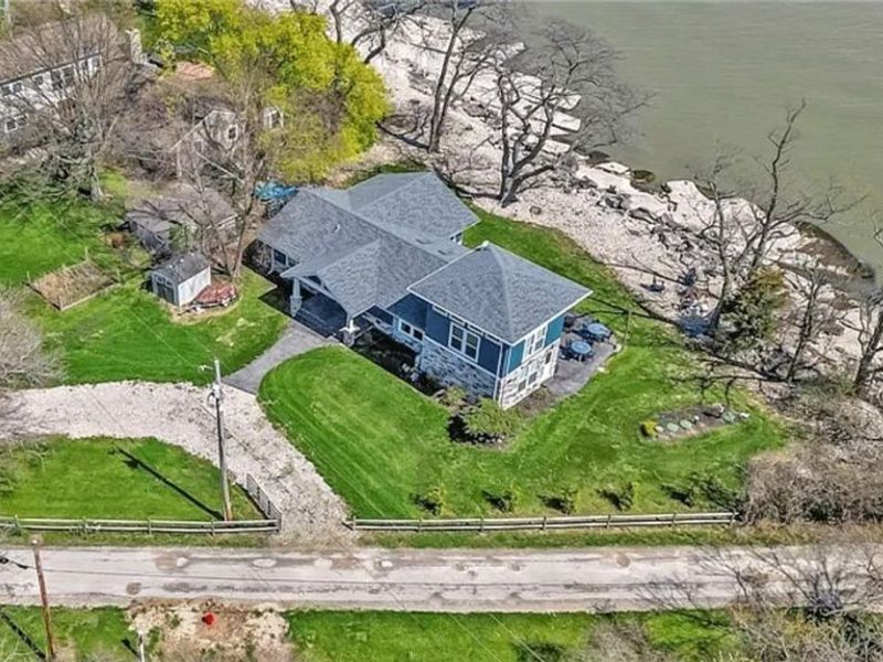 104 E Point Drive, Kelleys Island, OH 43438 Photo 25