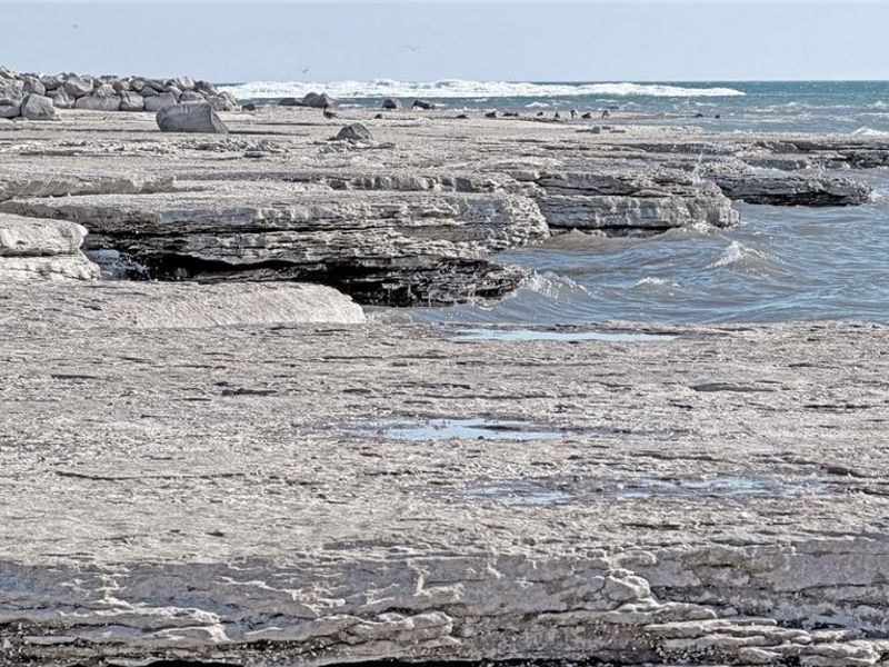 104 E Point Drive, Kelleys Island, OH 43438 Photo 9