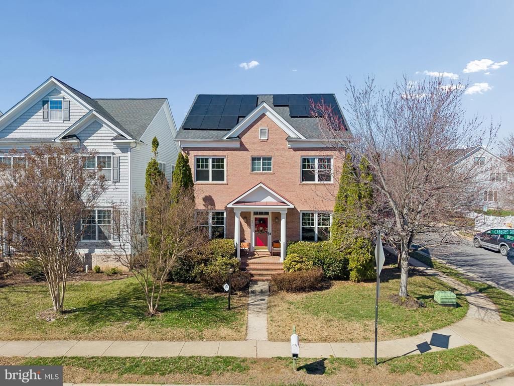 14272 Catbird Drive, Gainesville, VA 20155 Main Photo