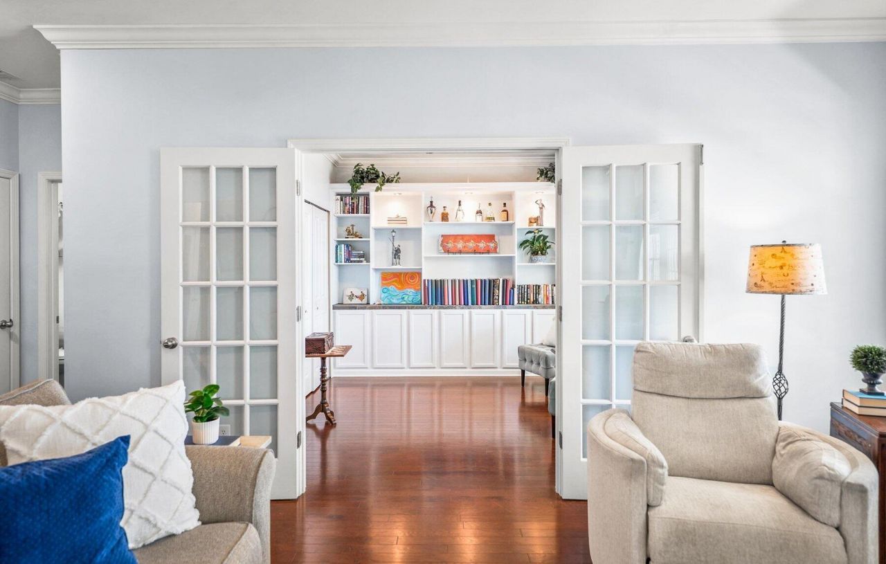 17 White Pond Boulevard Photo 17