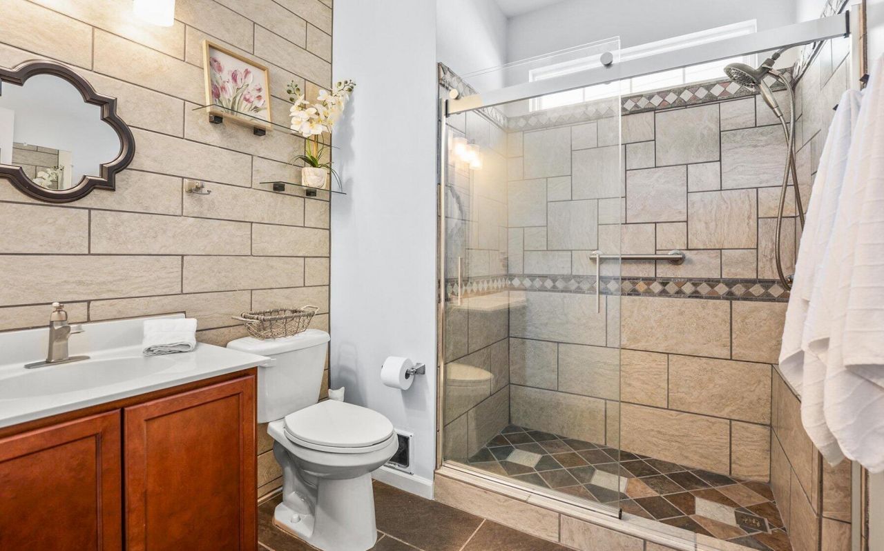 17 White Pond Boulevard Photo 29