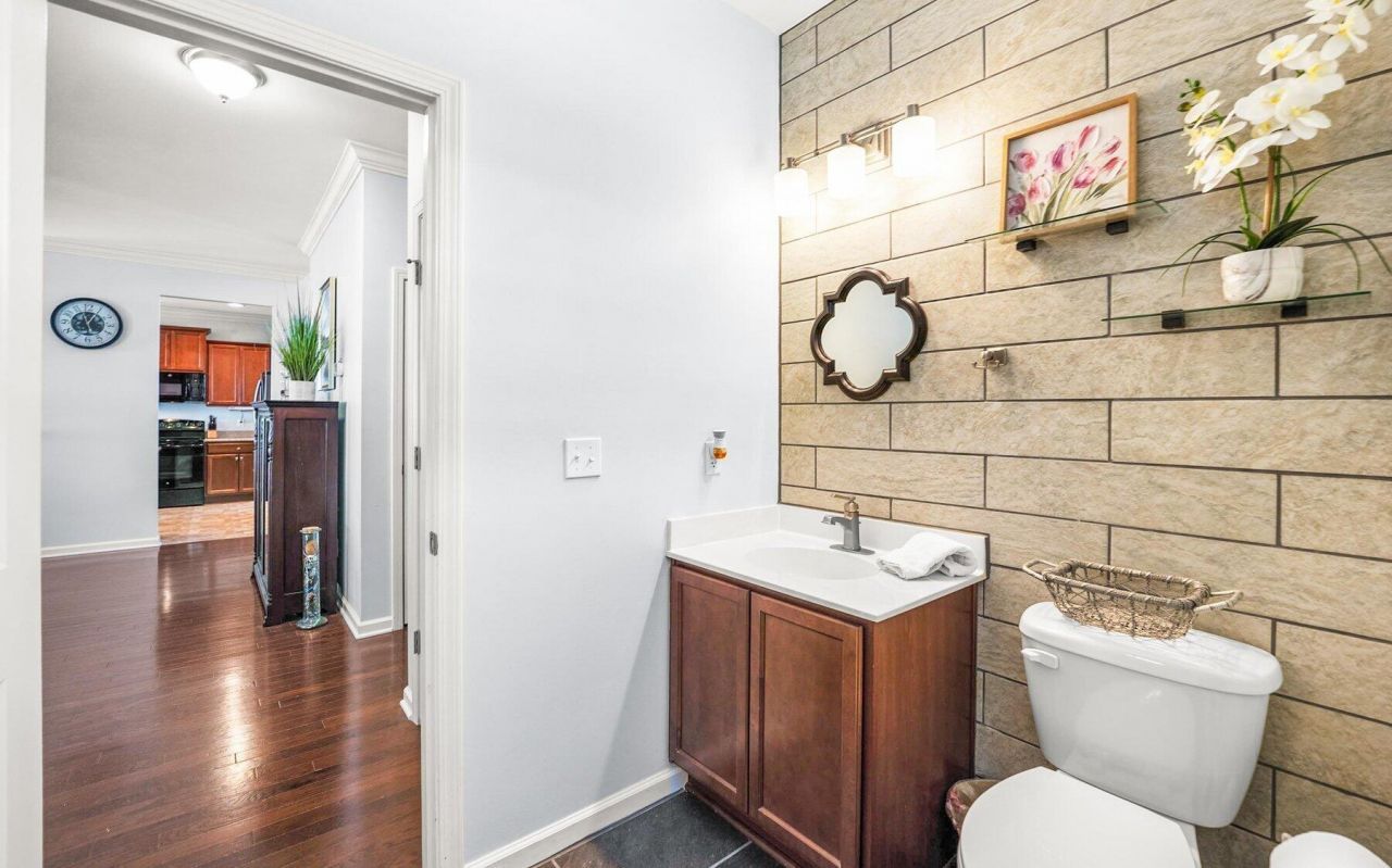 17 White Pond Boulevard Photo 30