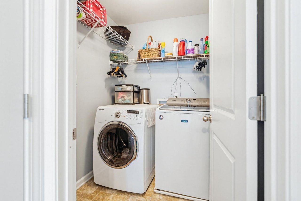 17 White Pond Boulevard Photo 39