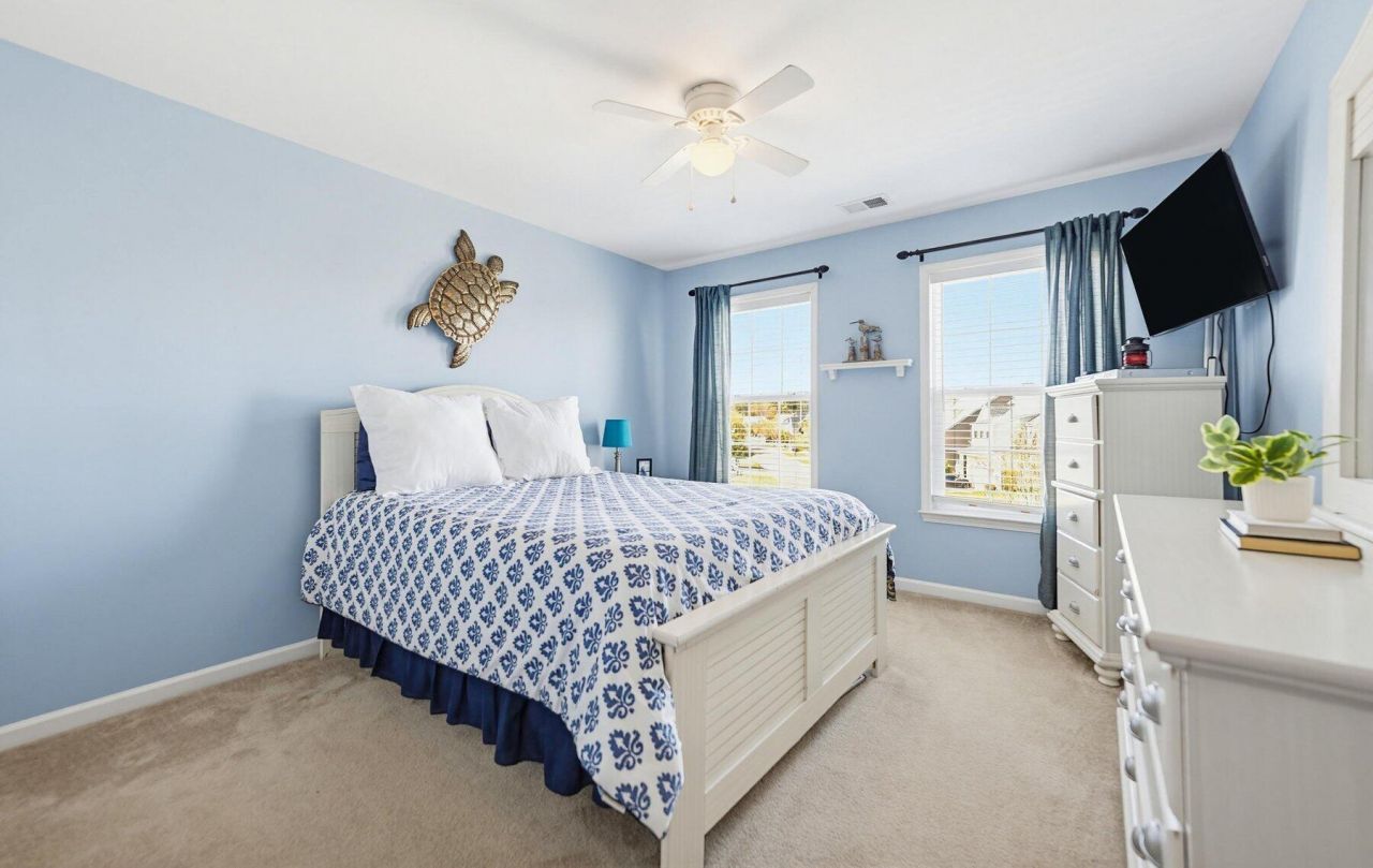 17 White Pond Boulevard Photo 40