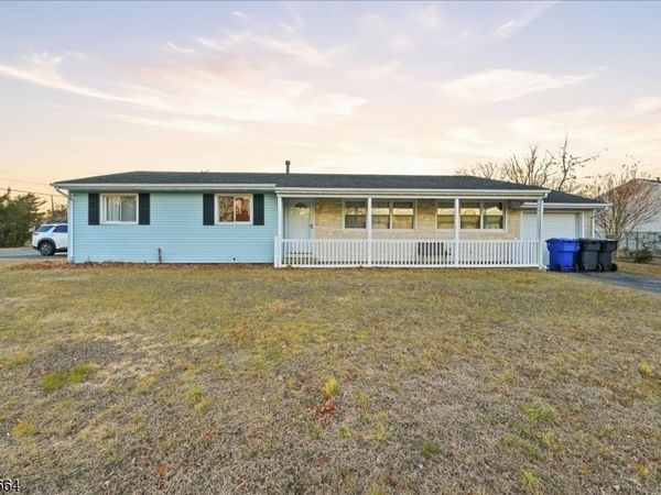 980 Fischer Blvd, Toms Rivership, NJ 08753