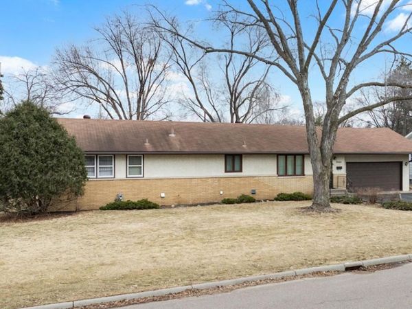7042 Ewing Avenue N, Brooklyn Center, MN 55429