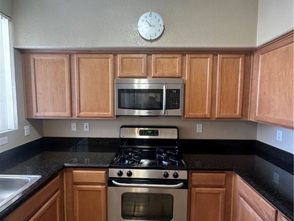 10237 KING HENRY Avenue , Unit 201, Las Vegas, NV 89144