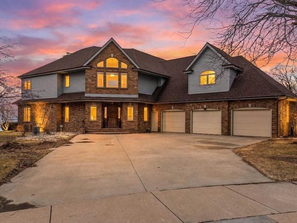 3220 OLD ORCHARD LANE, Oshkosh, WI 54902