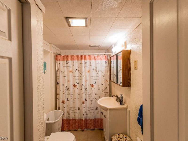 107 37th Street, Vienna, WV 26105 Photo 14