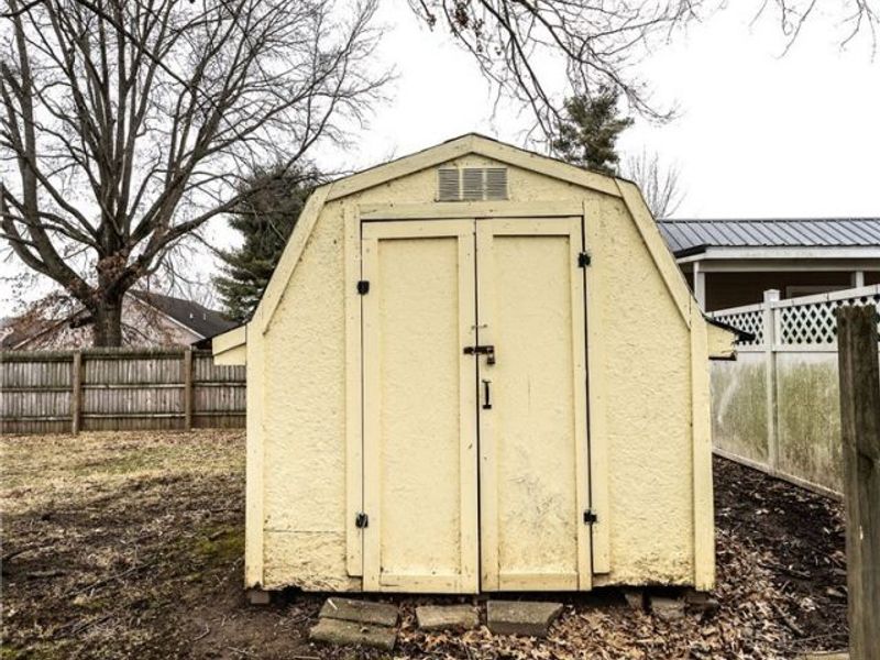 107 37th Street, Vienna, WV 26105 Photo 22