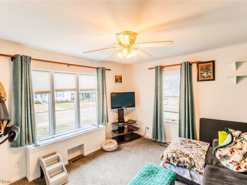 107 37th Street, Vienna, WV 26105 Photo 4