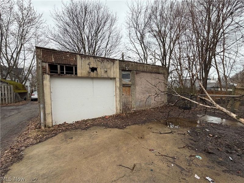 3150 W 40th Street, Cleveland, OH 44109 Photo 37