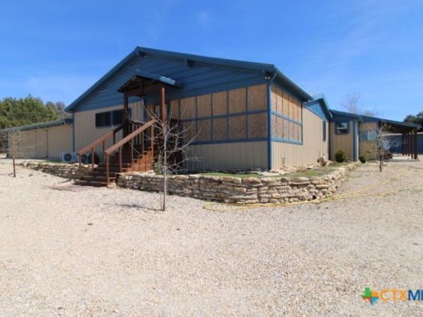 2809 Connell Street , Kempner, TX 76539