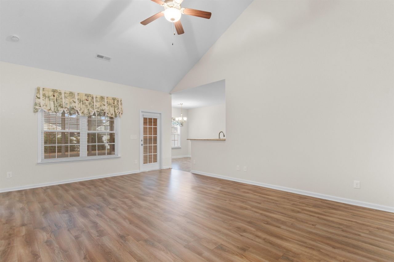 805 Payne Ct. Photo 13