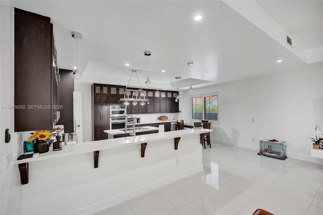 13676 SW 33rd Ter, Miami, FL 33175 Photo