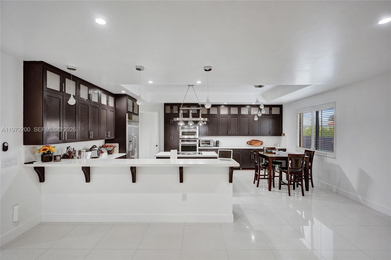 13676 SW 33rd Ter, Miami, FL 33175 Photo