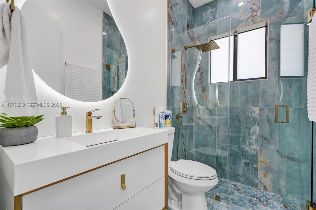 13676 SW 33rd Ter, Miami, FL 33175 Photo