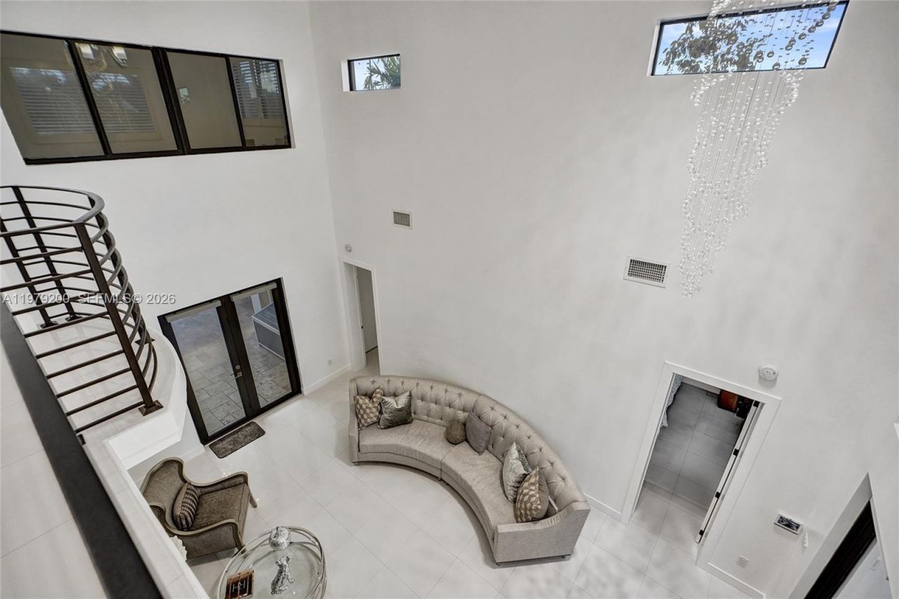 13676 SW 33rd Ter, Miami, FL 33175 Photo