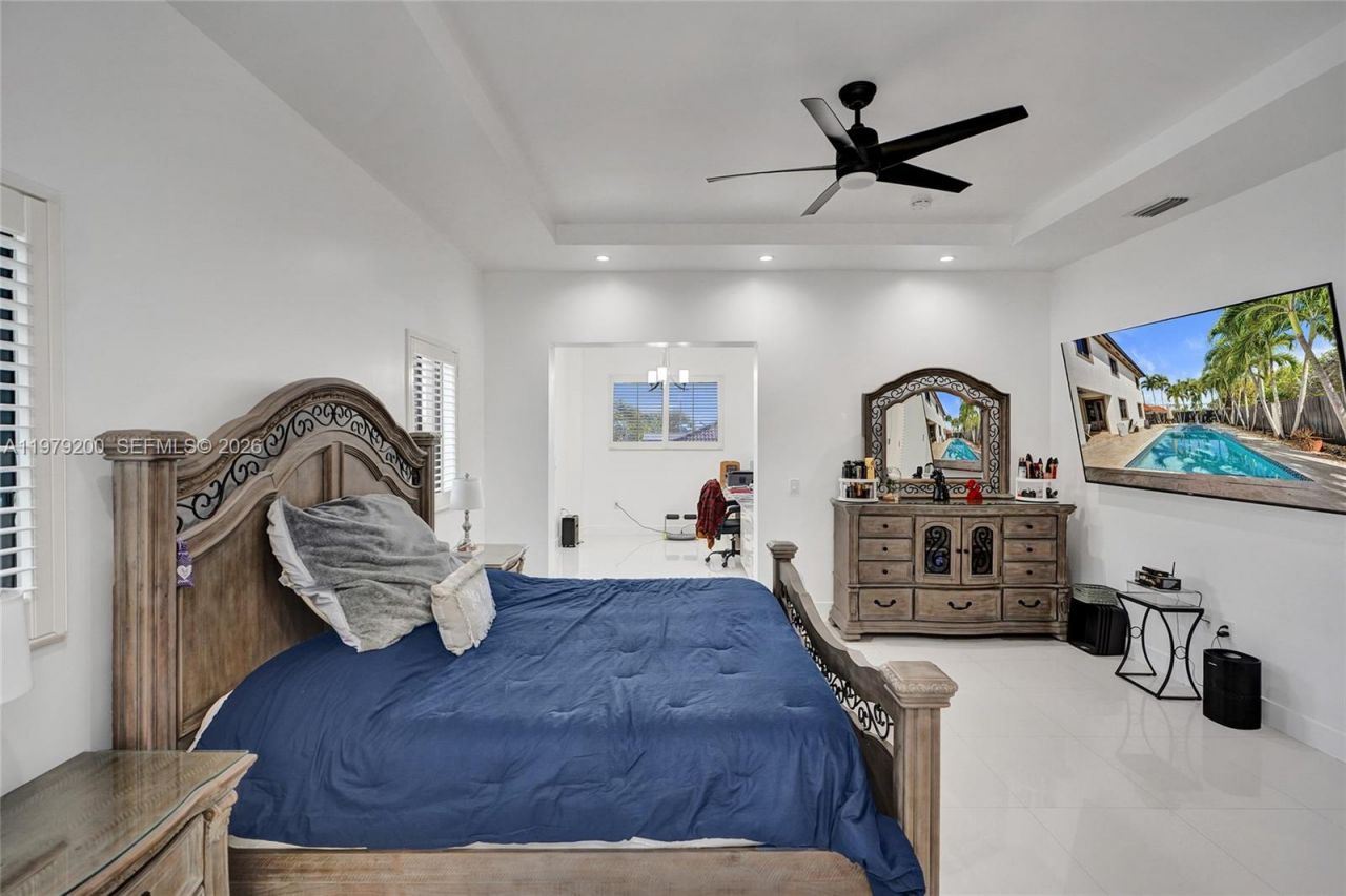 13676 SW 33rd Ter, Miami, FL 33175 Photo