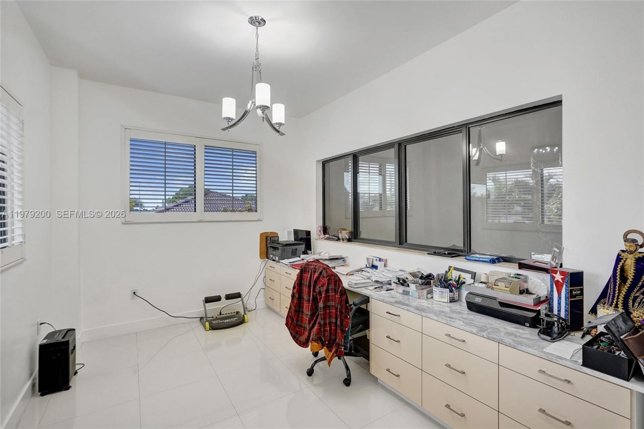 13676 SW 33rd Ter, Miami, FL 33175 Photo