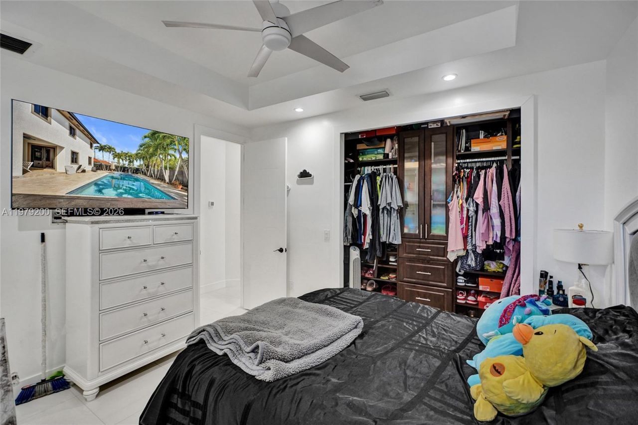 13676 SW 33rd Ter, Miami, FL 33175 Photo