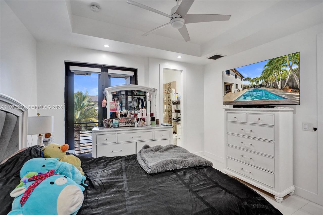 13676 SW 33rd Ter, Miami, FL 33175 Photo