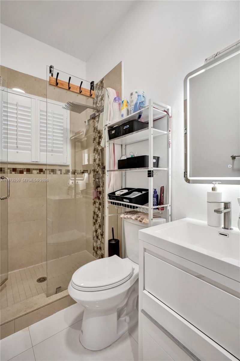 13676 SW 33rd Ter, Miami, FL 33175 Photo