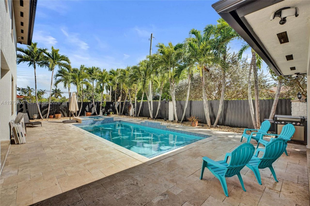 13676 SW 33rd Ter, Miami, FL 33175 Photo