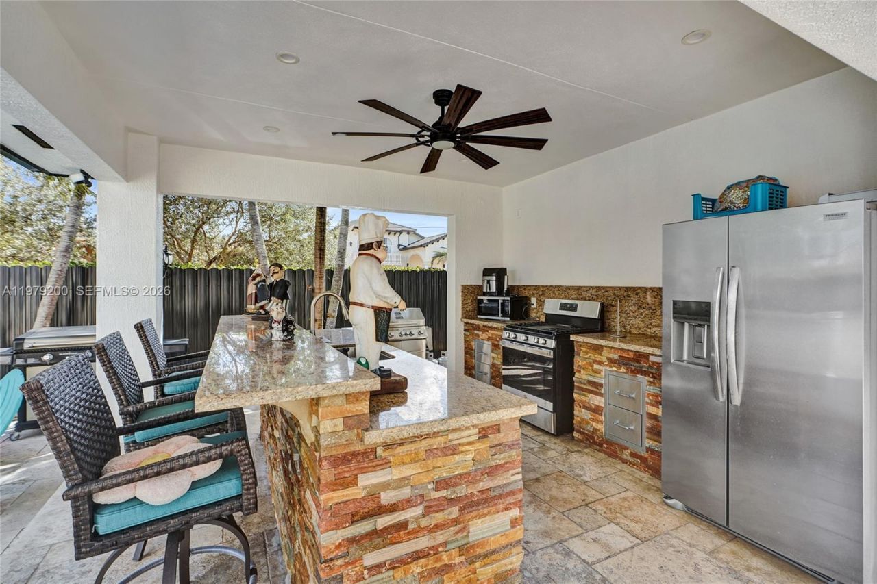 13676 SW 33rd Ter, Miami, FL 33175 Photo