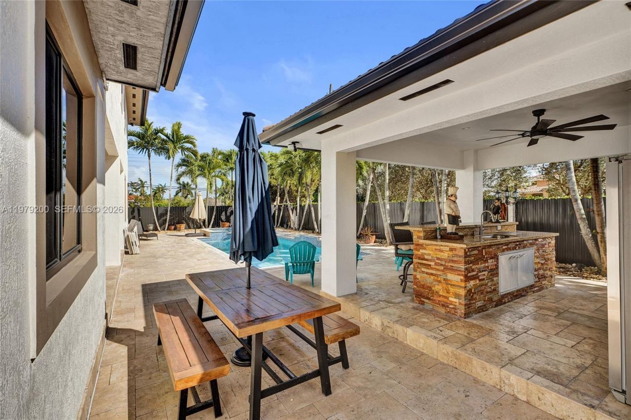 13676 SW 33rd Ter, Miami, FL 33175 Photo