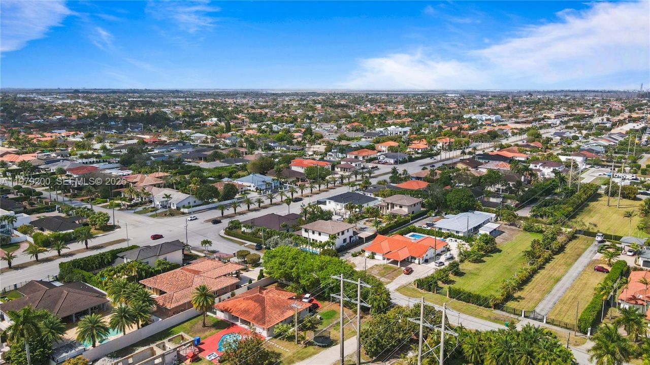 13676 SW 33rd Ter, Miami, FL 33175 Photo