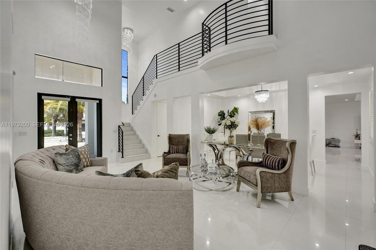 13676 SW 33rd Ter, Miami, FL 33175 Photo