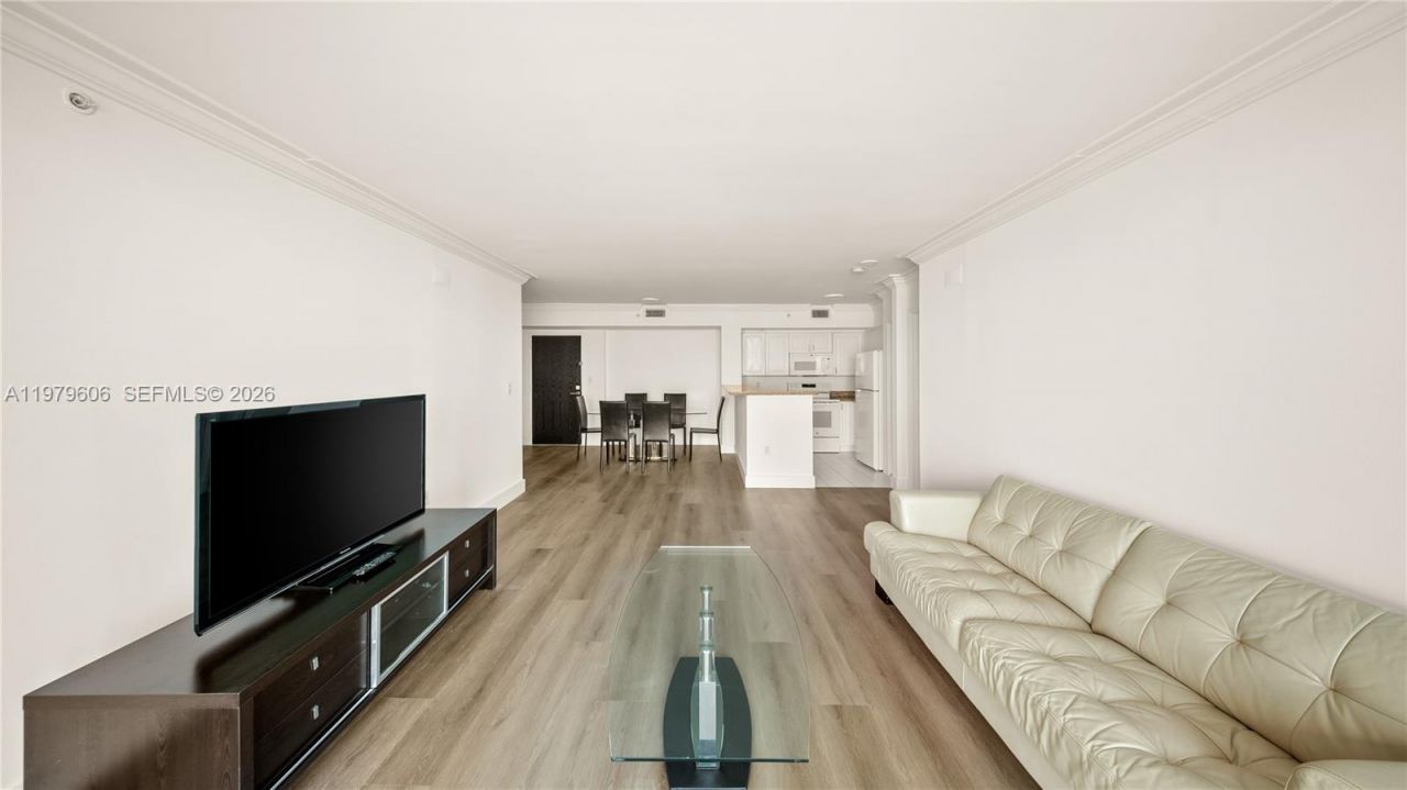 90 Alton Rd, Unit 1903, Miami Beach, FL 33139 Photo