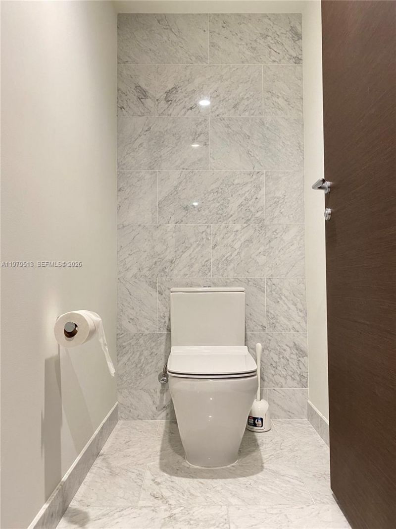 1000 Brickell Plaza , Unit 3807, Miami, FL 33131 Photo