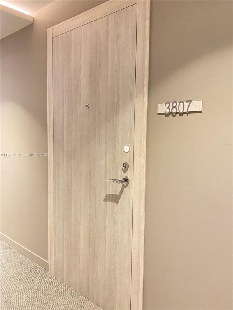 1000 Brickell Plaza , Unit 3807, Miami, FL 33131 Photo